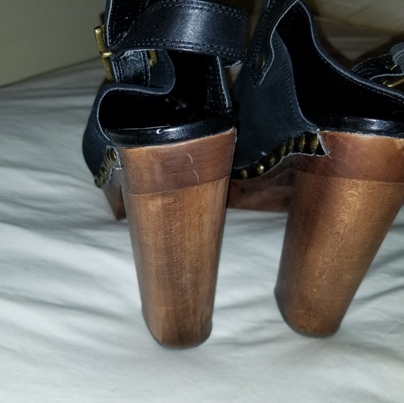 Blk Suede Studded Clogs Sz 8 - Picture 5 of 7